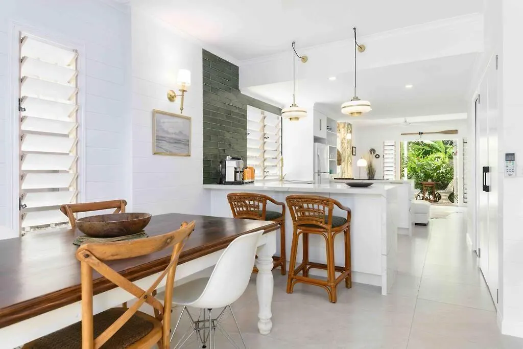 Сasa de vacaciones Pandanus Place - With Bicycles Port Douglas Australia